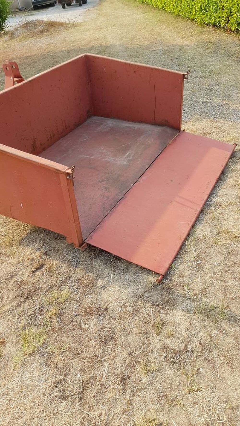 Benne pour tracteur Jardin