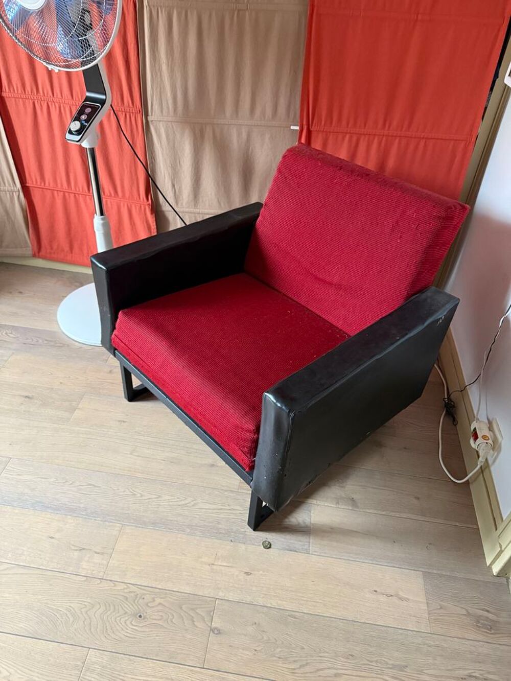 Fauteuil des ann&eacute;es 60 Meubles