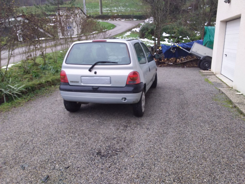 Renault Twingo 1.2i 16V Perrier 2002 occasion Séchilienne 38220