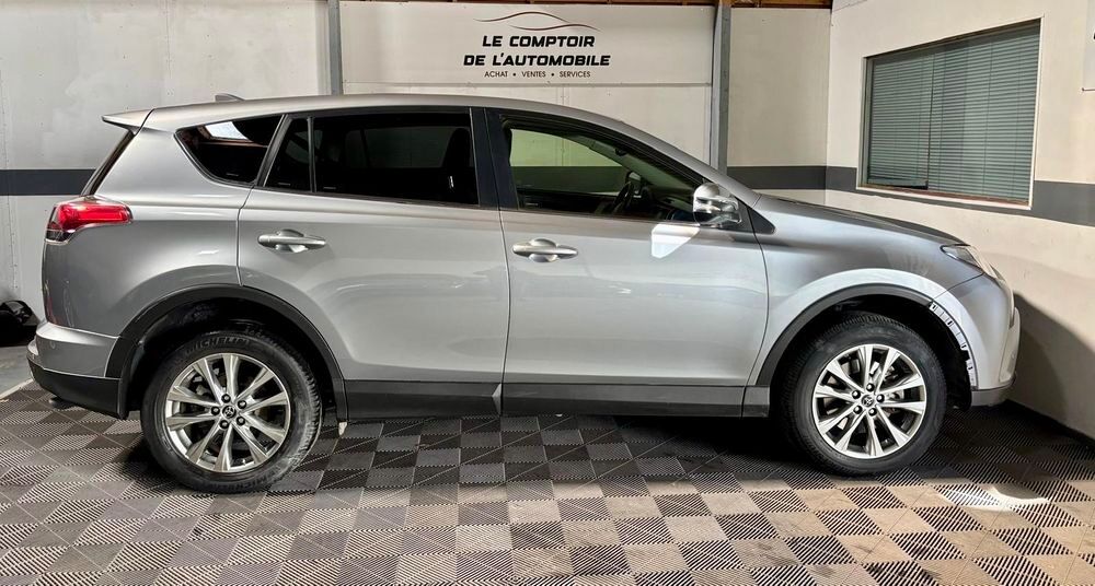RAV 4 RAV4 Hybride 197ch 2WD Dynamic Edition 2018 occasion 95330 Domont