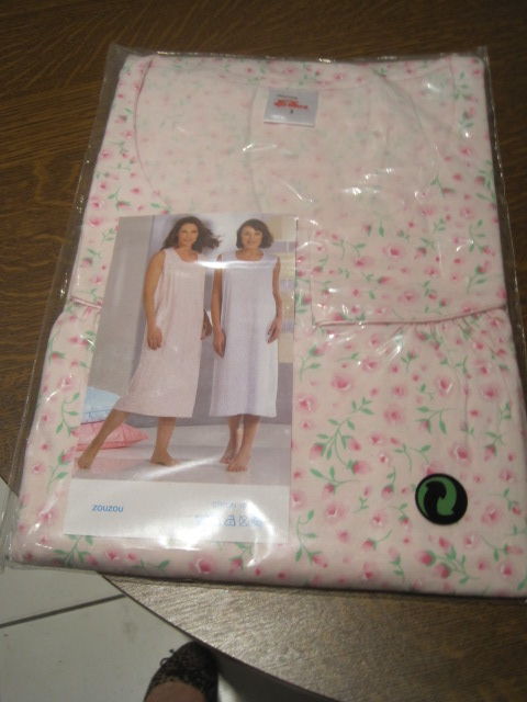 chemise de nuit 10 Castres (81)