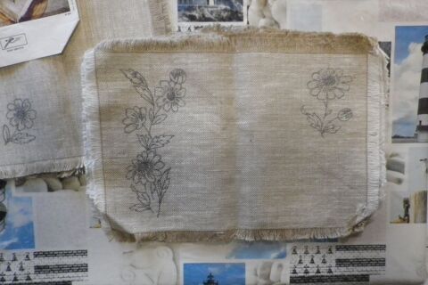 KIT A BRODER 6 SETS DE TABLE ET 6 SERVIETTES EN LIN 40 Bubry (56)