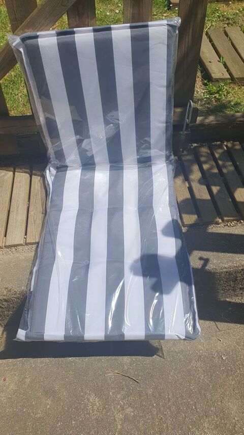 Coussins pour chaises de jardin neufs 15 Saint-Paul (87)