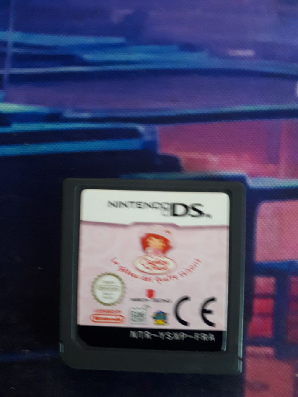Jeu DS Charlotte aux fraises : le g&acirc;teau des quatre saisons Consoles et jeux vidéos