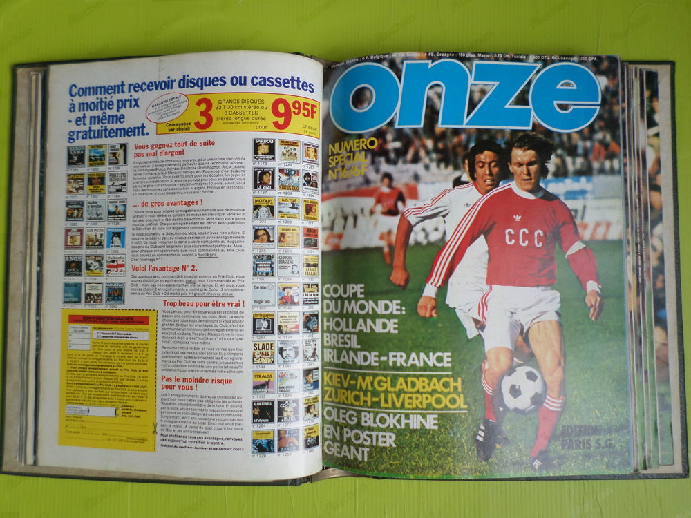 Album onze de football ( envoi possible ) Livres et BD