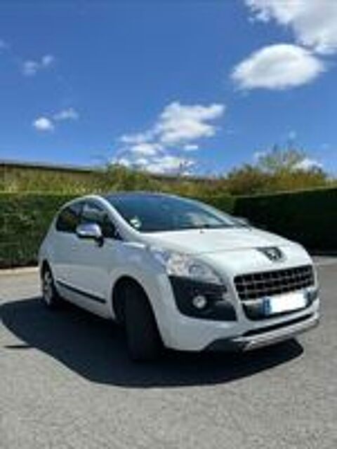 3008 1.6 HDi 115ch FAP Allure 2013 occasion 41000 Blois
