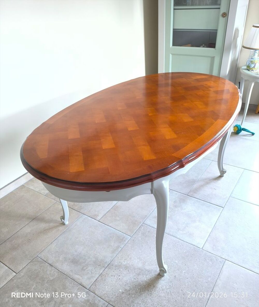 Table de s&eacute;jour relook&eacute;e Meubles