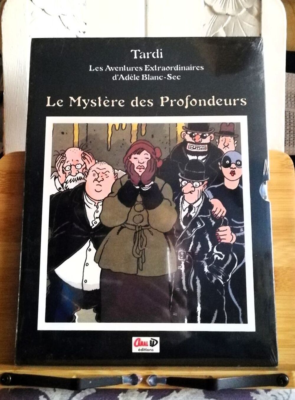 Ad&egrave;le Blanc-Sec : Le myst&egrave;re des profondeurs - TL Canal BD Livres et BD