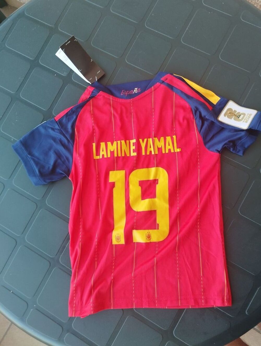 Nouveau maillot Espagne 2 &eacute;toiles championne du monde 2026 Sports