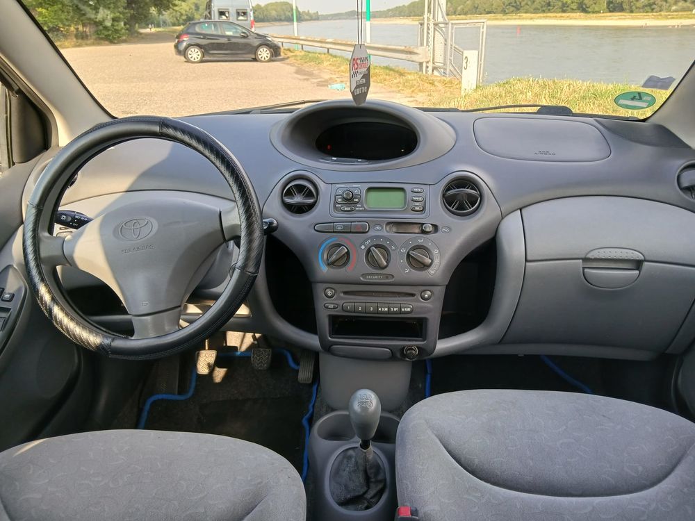 Yaris 1.3i Linea Sol 2001 occasion 67630 Lauterbourg