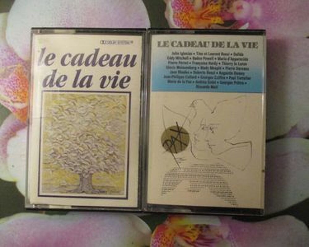 Cassettes audio Le cadeau de la vie CD et vinyles