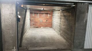  Parking / Garage  louer 15 m