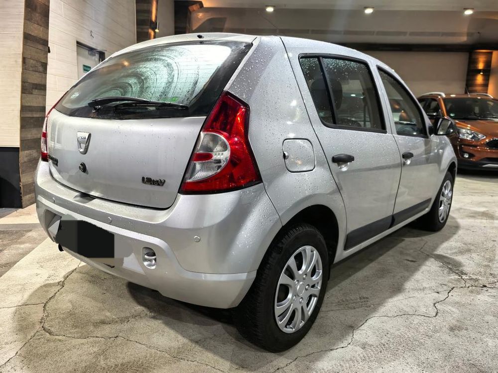 Sandero 1.2 16V 75 eco2 Laur&eacute;ate 2009 occasion 20260 Calvi
