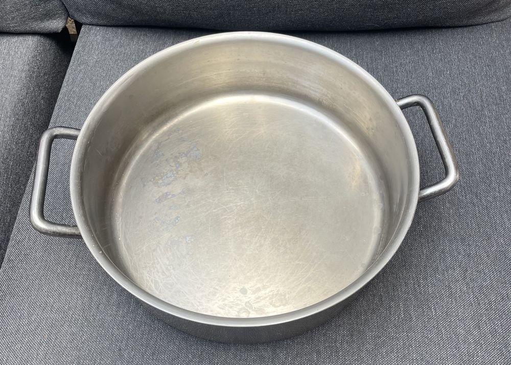 Lot de 3 faitouts +couvercle +st&eacute;rilisateur 12 bocaux offert Cuisine