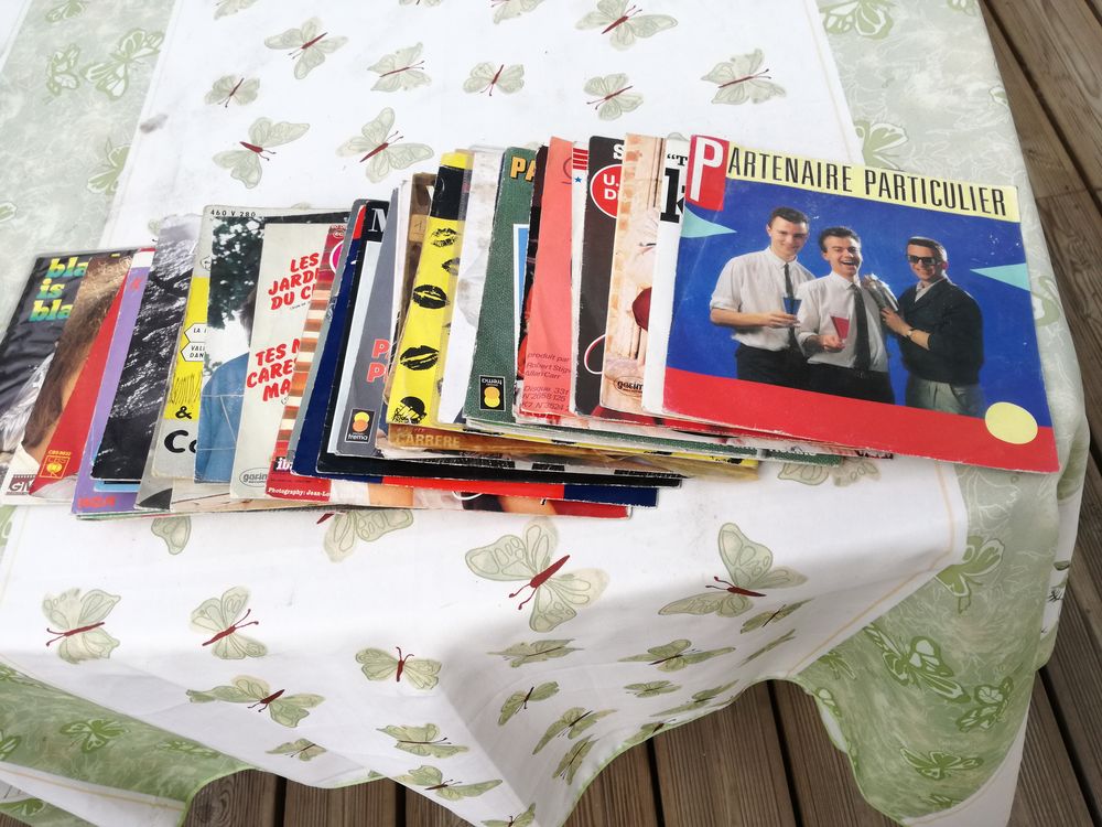 Lot de 40 disques vinyles CD et vinyles