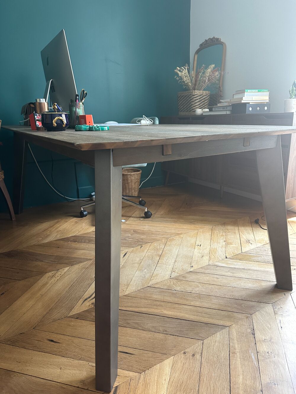 Table en bois r&eacute;cente+enfilade Meubles