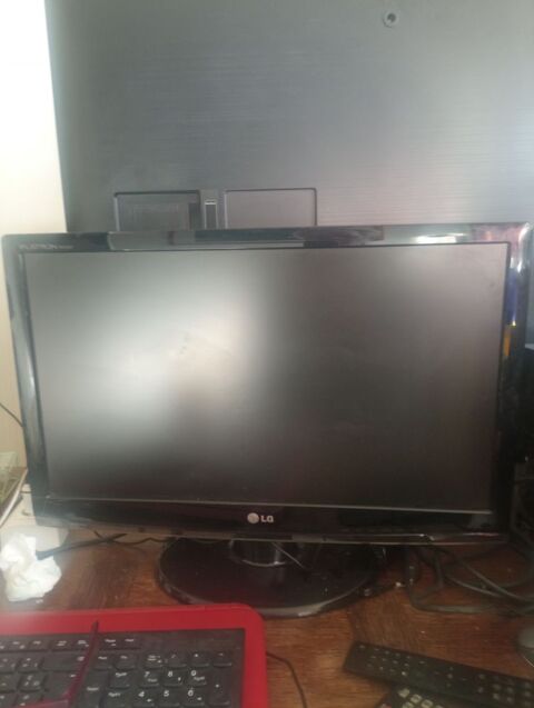 �cran plat 23 pouce 15 Brou-sur-Chantereine (77)