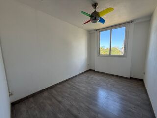 Vente Appartement ORPI ST PIERRE - Appt F4 Front de mer Saint-pierre
