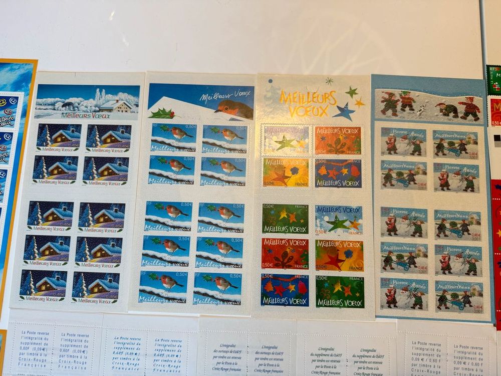 Lot timbres NEUFS F&ecirc;tes de fin d'ann&eacute;e 