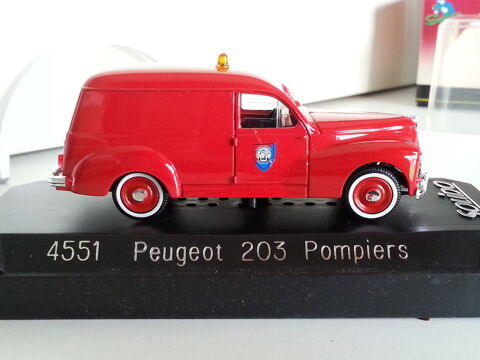 Miniature Pompier - N 256
10 Grues (85)