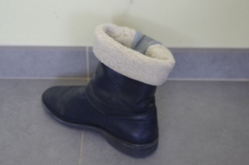 Bottines fourr&eacute;es bleues P37 Chaussures