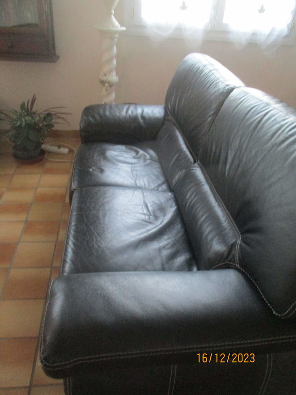 canape cuir noir Meubles