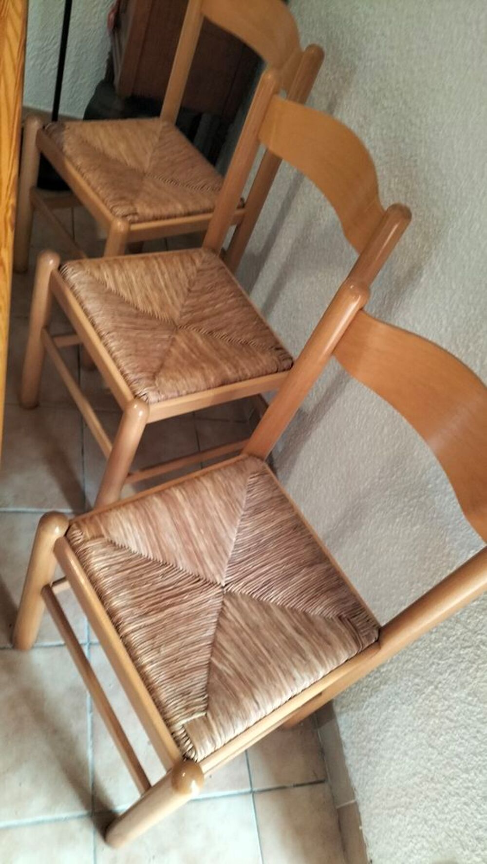 Table salle &agrave; manger bois 6 chaises Meubles