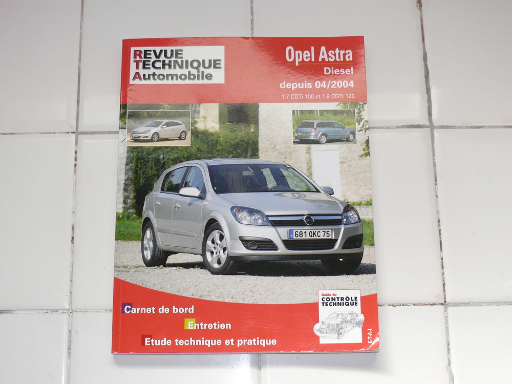 Revue technique &quot;OPEL ASTRA&quot; Livres et BD