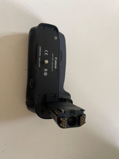 Battery Grip BG-E11 Canon officiel 80 Castres (81)