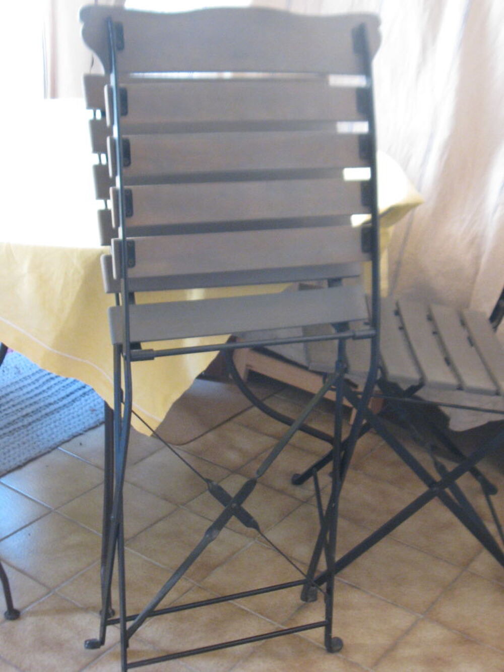 Table et fauteuils de jardin FERMOB Meubles