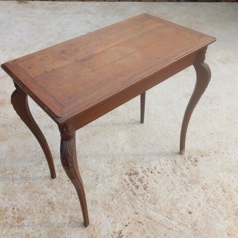 TABLE BUREAU 130 Pronne (71)