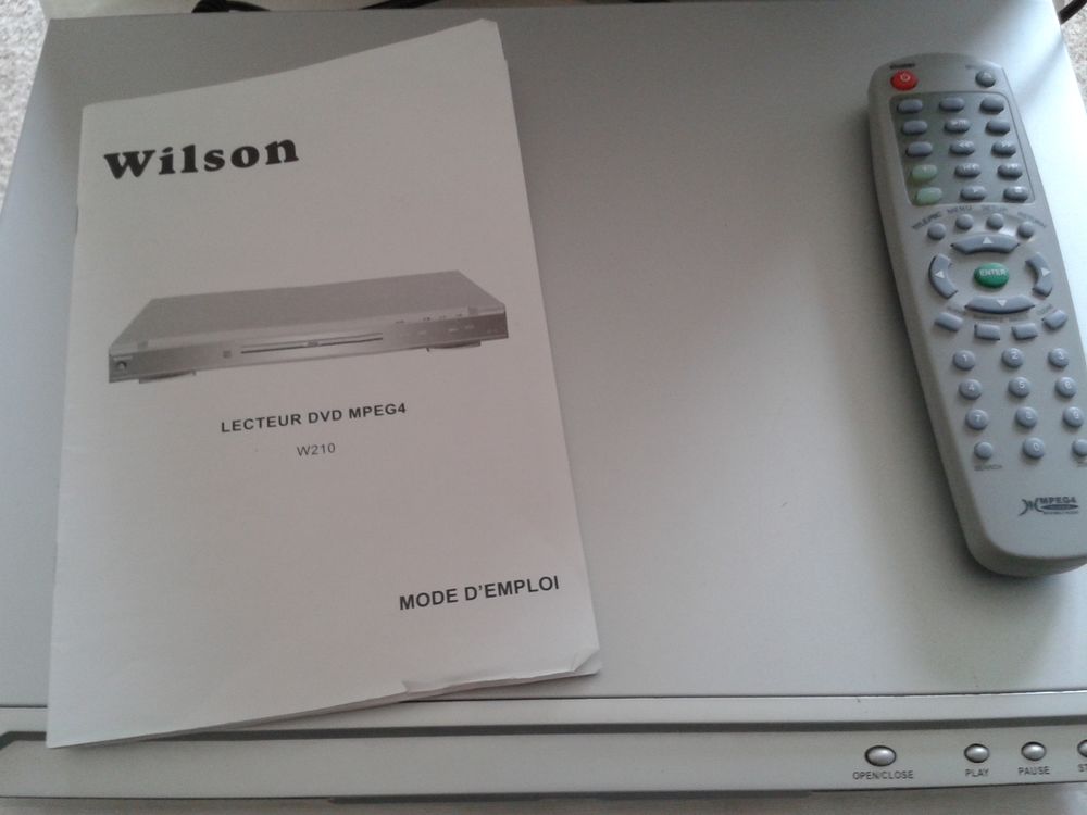 lecteur DVD neuf WILSON W210 avec t&eacute;l&eacute;commande Photos/Video/TV