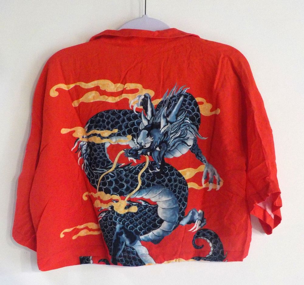 CHEMISIER COURT ROUGE BERSHKA TAILLE S Vtements