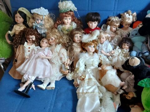 poupées porcelaine 55 Miramas (13)