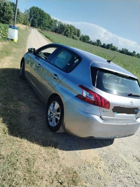 Peugeot 308 tr&egrave;s belle  bleu HDI 120CH
