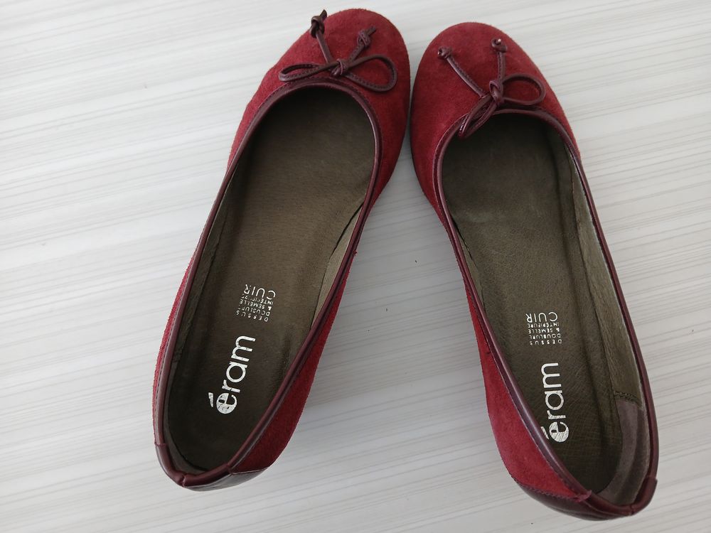 Ballerines en cuir daim bordeaux - Eram - pointure 37 Chaussures