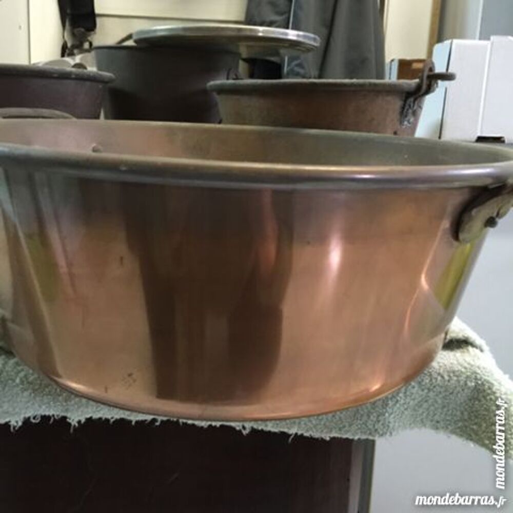 BASSINE EN CUIVRE/cache pots/etc Maroquinerie