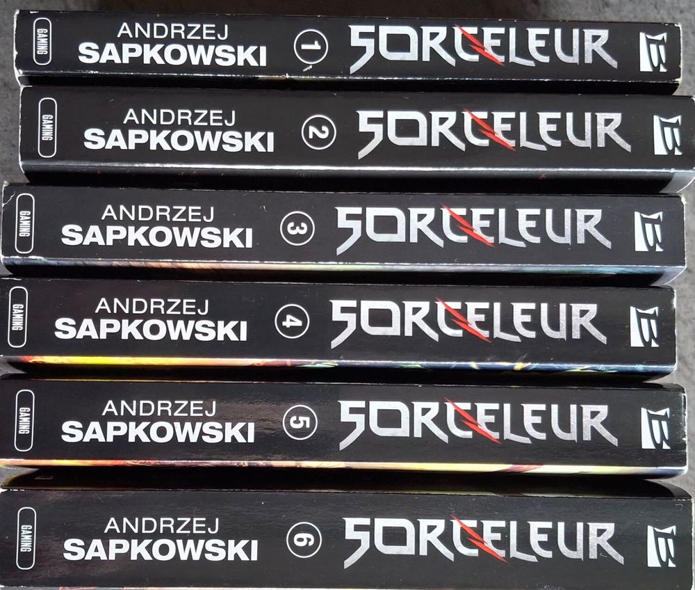 Lot 6 livres The Witcher Sorceleur Livres et BD