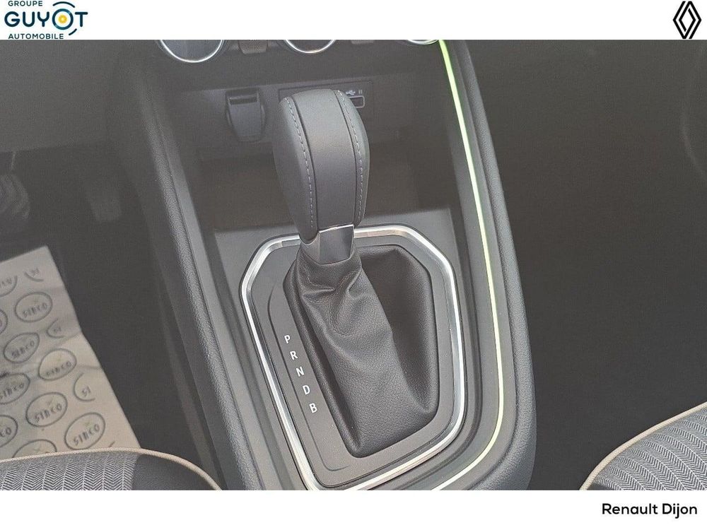Clio V Clio E-Tech full hybrid 145 ch GSR2 Techno 2025 occasion 21000 Dijon
