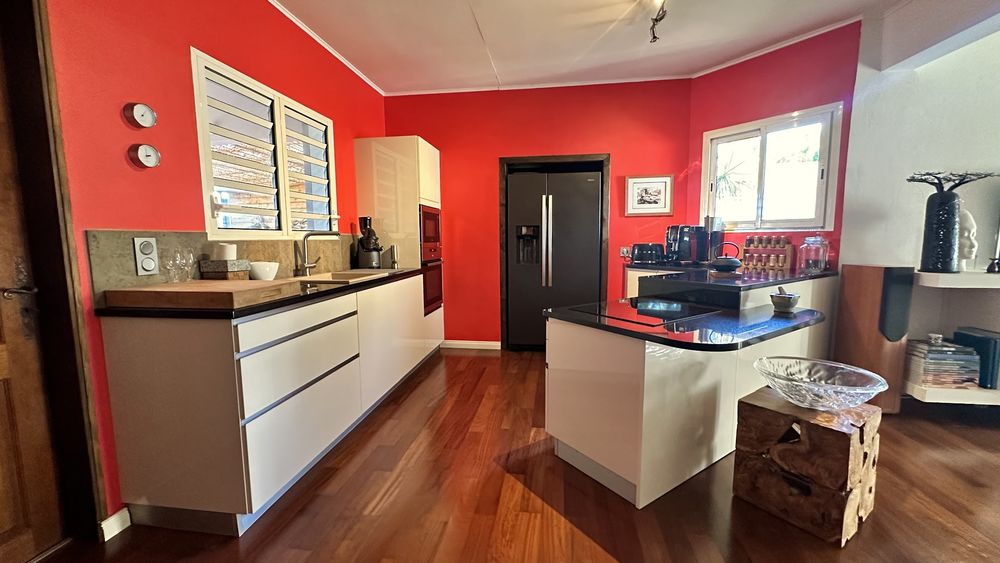 Vente Maison Case créole d'exception avec piscine à débordement Saint-pierre