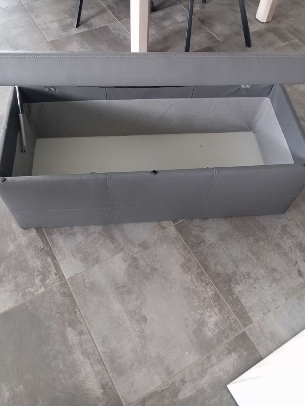 coffre de rangement Meubles