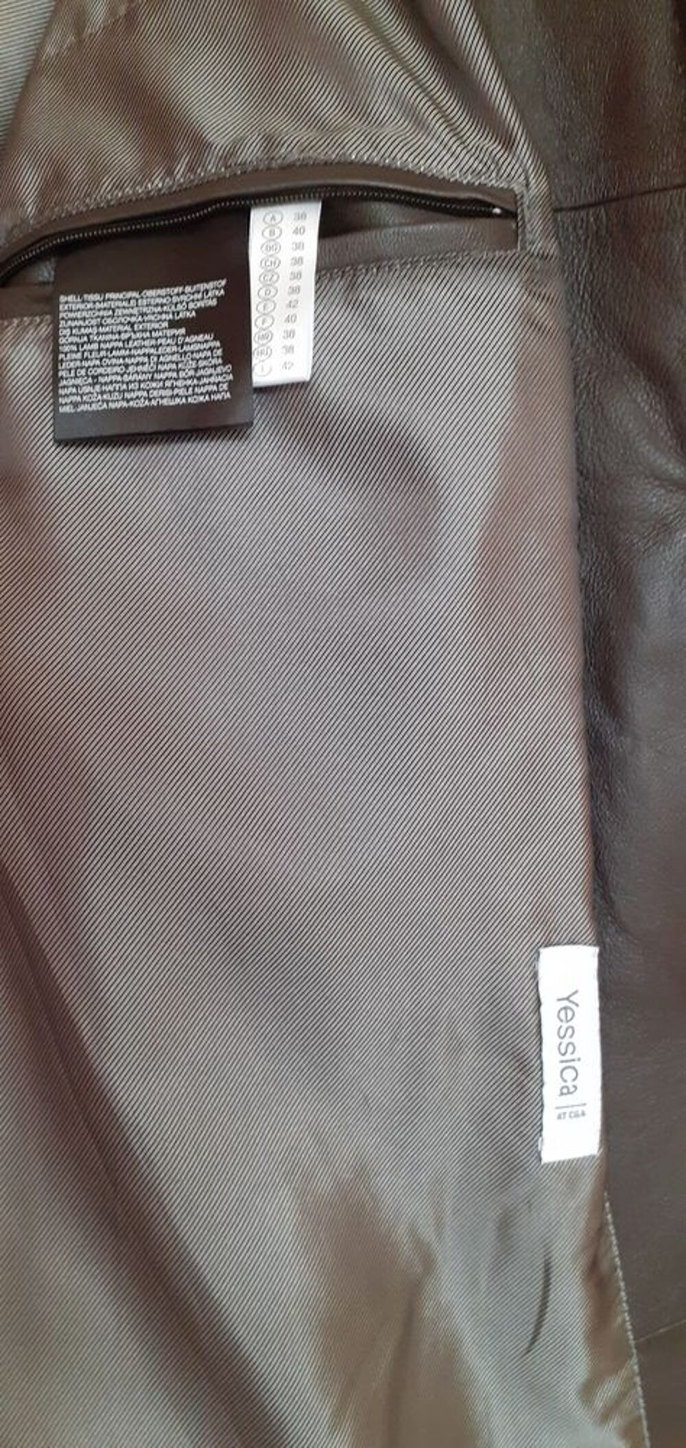 Manteau cuir Marron fonc&eacute; T38-40 Vêtements