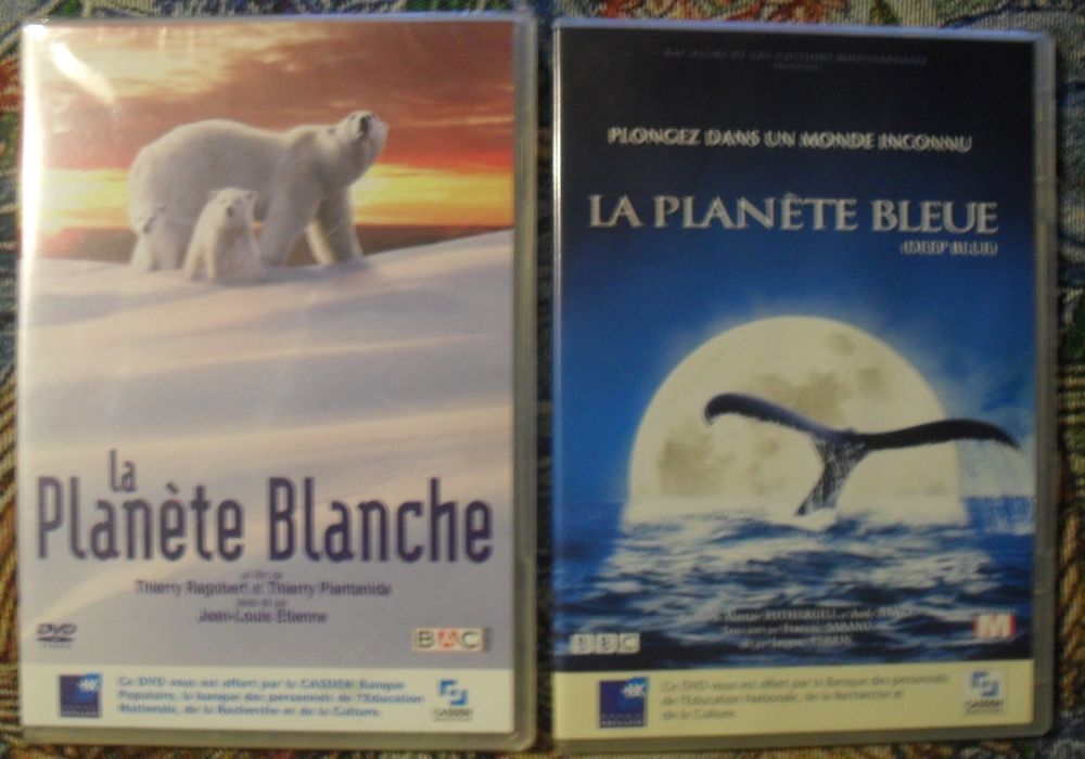 Lot de 2 DVD Plan&egrave;te Bleue et Plan&egrave;te Blanche. DVD et blu-ray