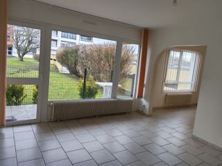  Appartement � louer 4 pi�ces 87 m�