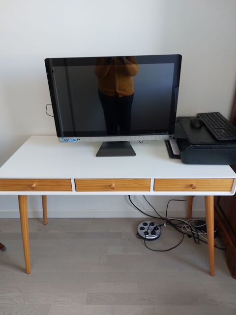 Bureau style suédois  100 Crosne (91)