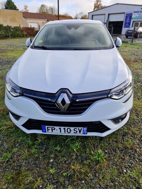 Renault Megane IV M&eacute;gane IV Berline Blue dCi 95 Business 2020 occasion Secondigny 79130