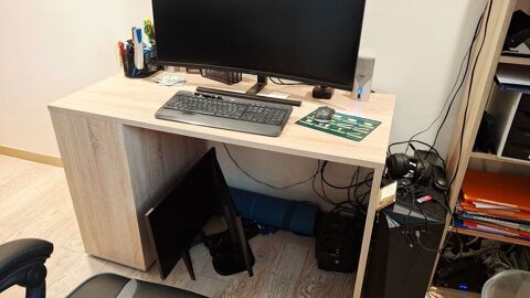 Bureau 120x60x72 75 Cagnes-sur-Mer (06)