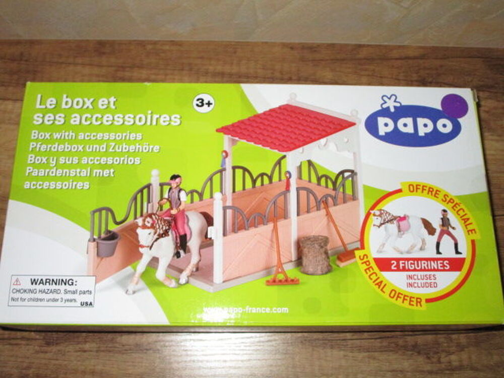BOITE CHEVAUX+BOX ET ACCESSOIRES Jeux / jouets