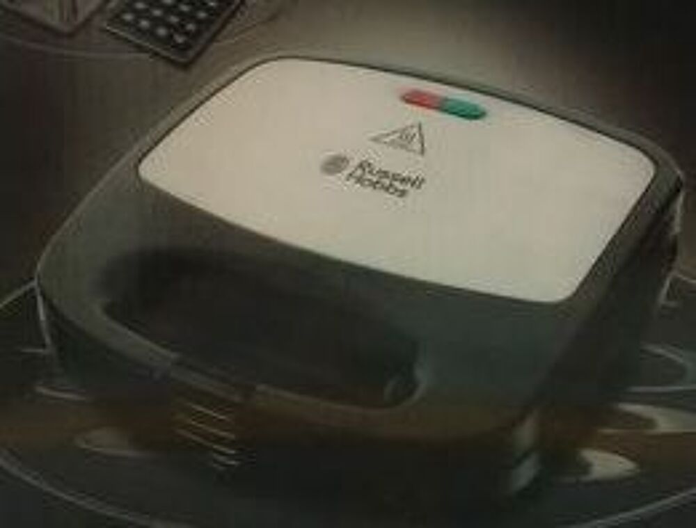 Gaufrier Russell Hobbs Electroménager