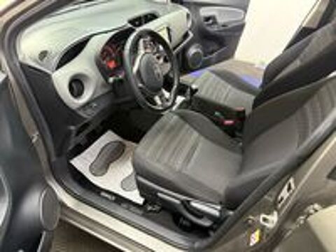 Yaris 100 VVT-i Design 2017 occasion 69120 Vaulx-en-Velin